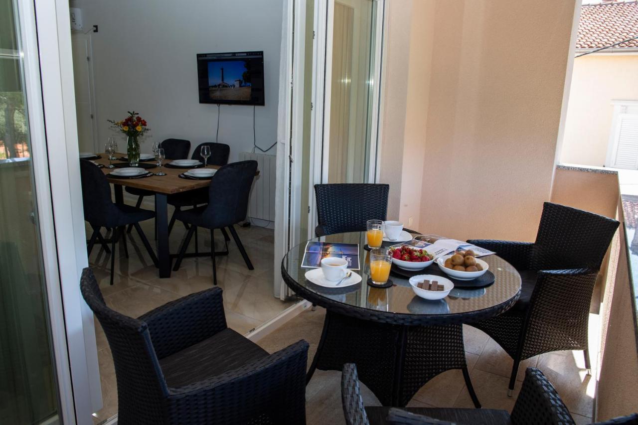 Iadertina Apartment ザダル エクステリア 写真