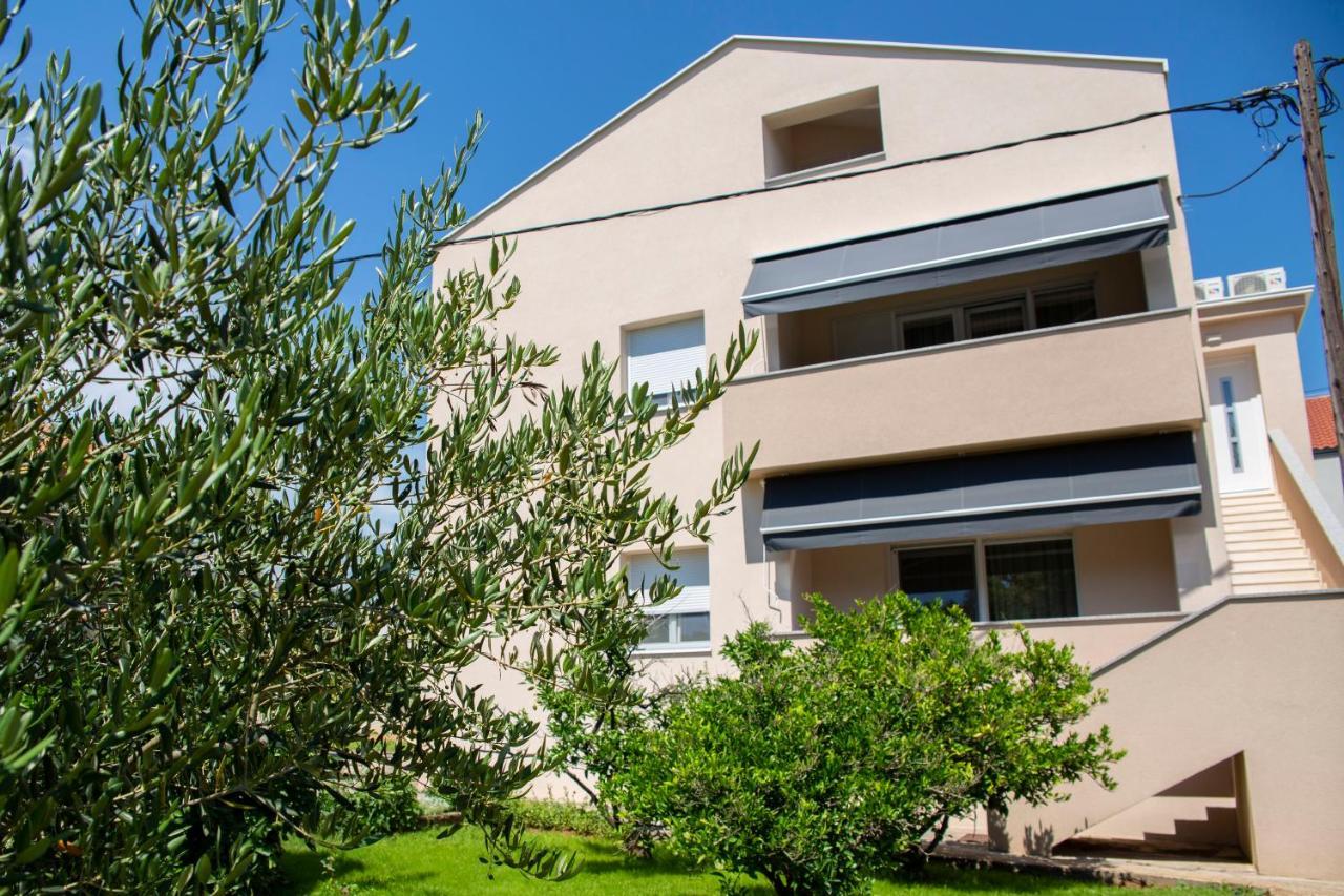 Iadertina Apartment ザダル エクステリア 写真